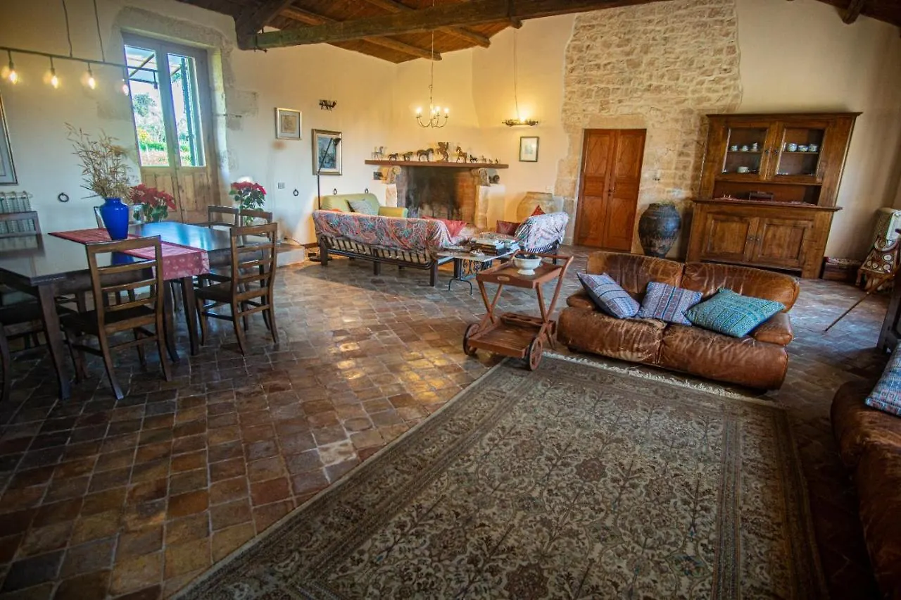 Case Brizza Villa Casale Zappulla Farm stay